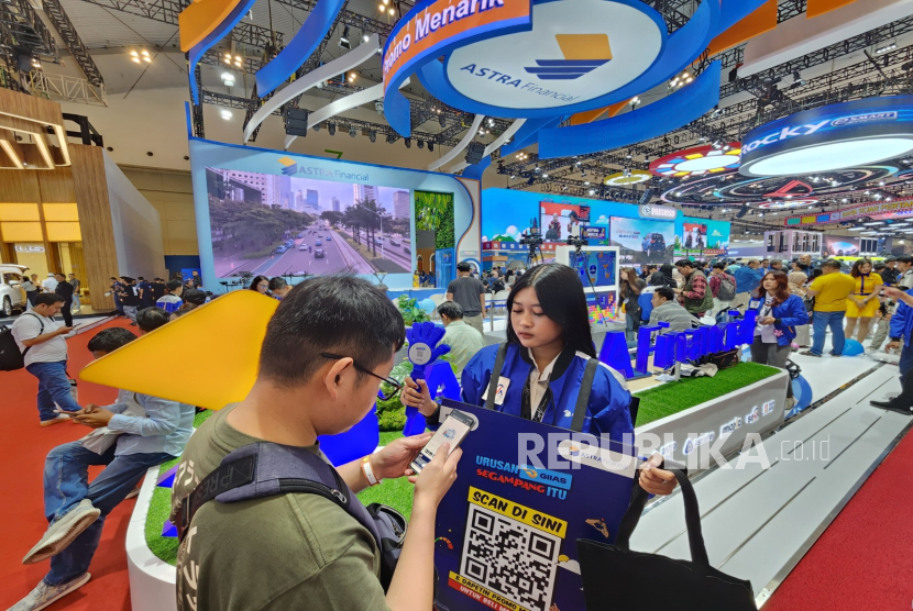 Pengunjung GIIAS kini lebih memudah memahami mobil pilihan didukung dengan fitur Car Discovery dan Loan Calculator serta mendapatkan kepastian persetujuan kreditnya kurang dari 30 menit melalui fitur Instant Approval dari SEVA.