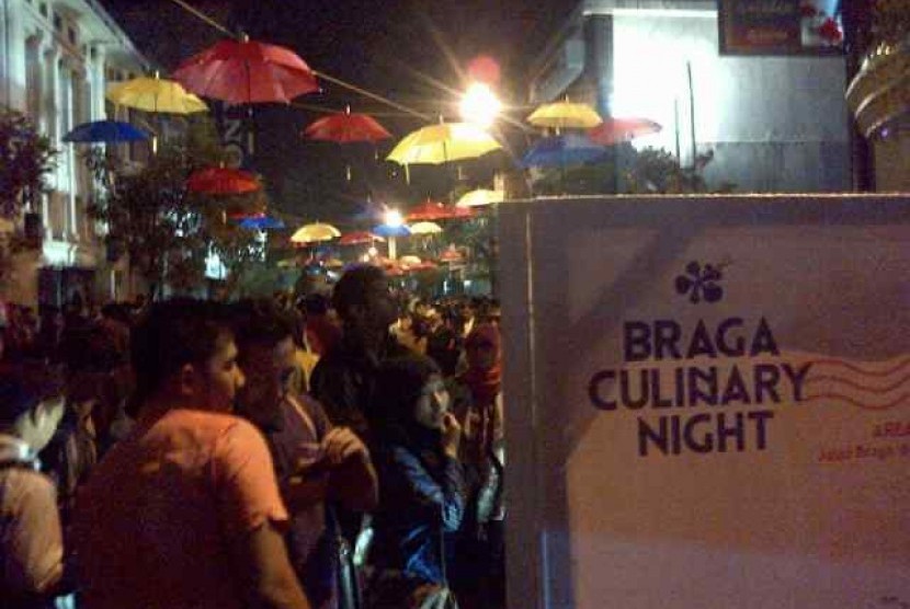 Pengunjung Padati 'Bandung Culinary Night'