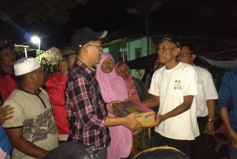 Pengurus Besar Himpunan Mahasiswa Islam (PB HMI) bersama Majelis Wilayah Korps Alumni Himpunan Mahasiswa Islam Provinsi Nusa Tenggara Barat (MW KAHMI NTB) menyalurkan bantuan untuk korban gempa bumi di Kabupaten Lombok Utara pada Selasa (31/7). 