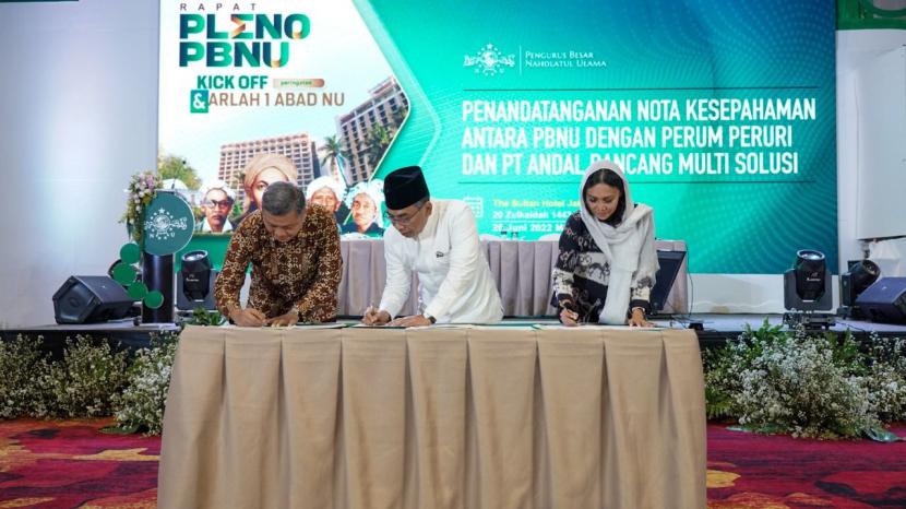 Pengurus Besar Nahdlatul Ulama (PBNU) menggandeng Perusahaan Umum Percetakan Uang Republik Indonesia (Peruri) untuk menerapkan layanan digital security dalam pengelolaan organisasi di lingkungan Nahdhatul Ulama (NU). 