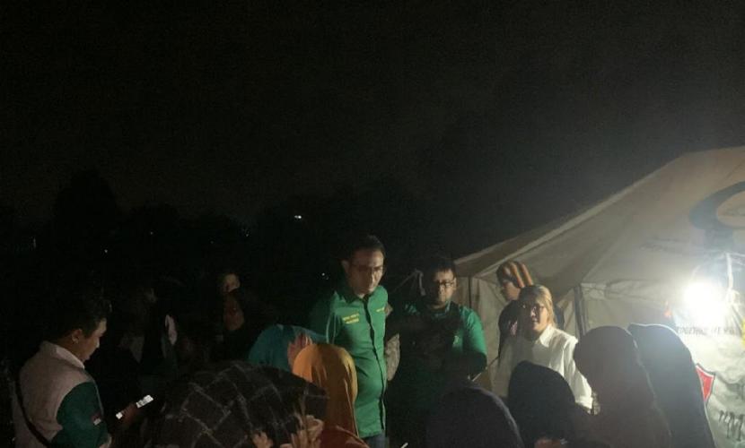 Pengurus DPP Kamsri menyalurkan bantuan kemanusiaan kepada korban gempa Cianjur, Jawa Barat.