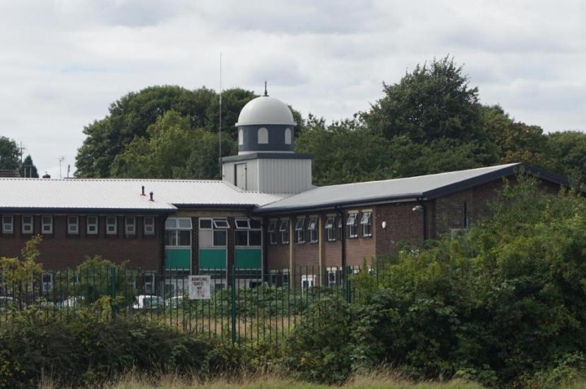 Pengurus Masjid E Saliheen di Didsbury Street, Blackburn, Inggris mengundang masyarakat sekitar untuk meramaikan tempat ibadah itu pada akhir pekan nanti.