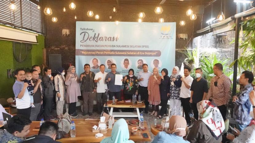 Pengurus Pusat Ikatan Pemuda Sulawesi Selatan (PP IPSS) yang dideklarasikan di Kopi Deo, Tebet, Jakarta Selatan, pada Sabtu (12/3/2022). 