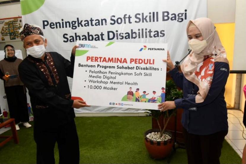 Peningkatan soft skill bagi sahabat disabilitas Pertamina di Kota Bandung diselenggarakan di Gedung BRSPDSN Wyata Guna, pada Sabtu (29/5). 