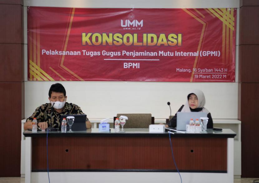 Peningkatan standard dan kurikulum memiliki peran penting dalam meningkatkan mutu pendidikan universitas. Oleh karena itu, Badan Penjaminan Mutu Internal (BPMI) Universitas Muhammadiyah Malang (UMM) menggelar Konsolidasi Pelaksanaan Tugas Gugus Penjaminan Mutu Internal (GPMI) Fakultas. 