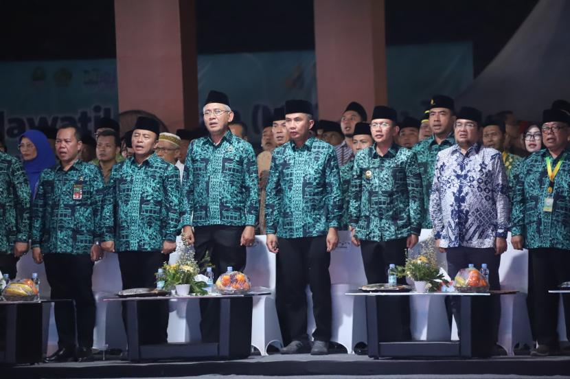Penjabat Gubernur Jawa Barat Bey Machmudin Bersama Pj. Bupati Bekasi Dani Ramdan Membuka Penyelenggaraan MTQ ke-38 Jabar