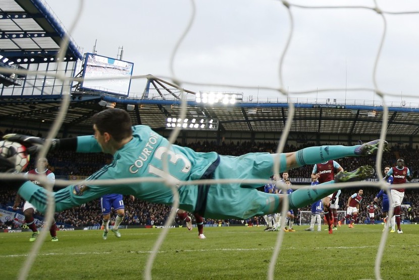 Penjaga gawang Chelsea Thibaut Courtois.