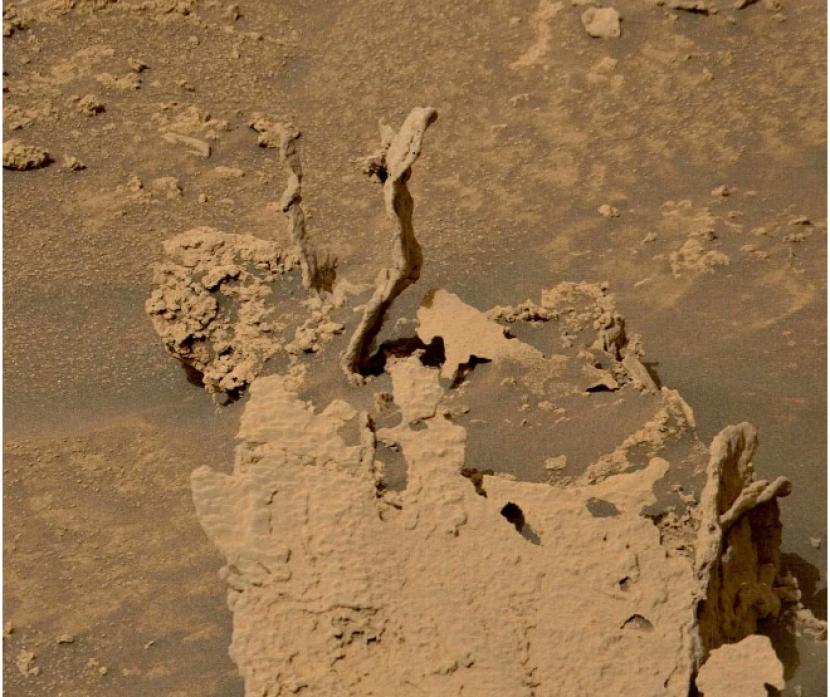 Penjelajah (rover) Curiosity telah menemukan formasi batuan luar biasa di Mars. 