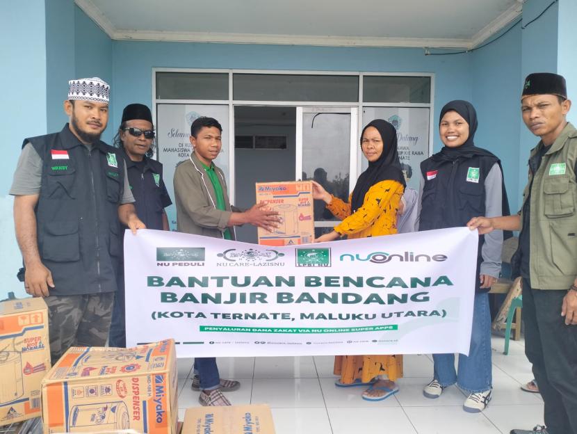 Penyaluran bantuan NU Care-Lazisnu untuk warga terdampak banjir bandang Ternate