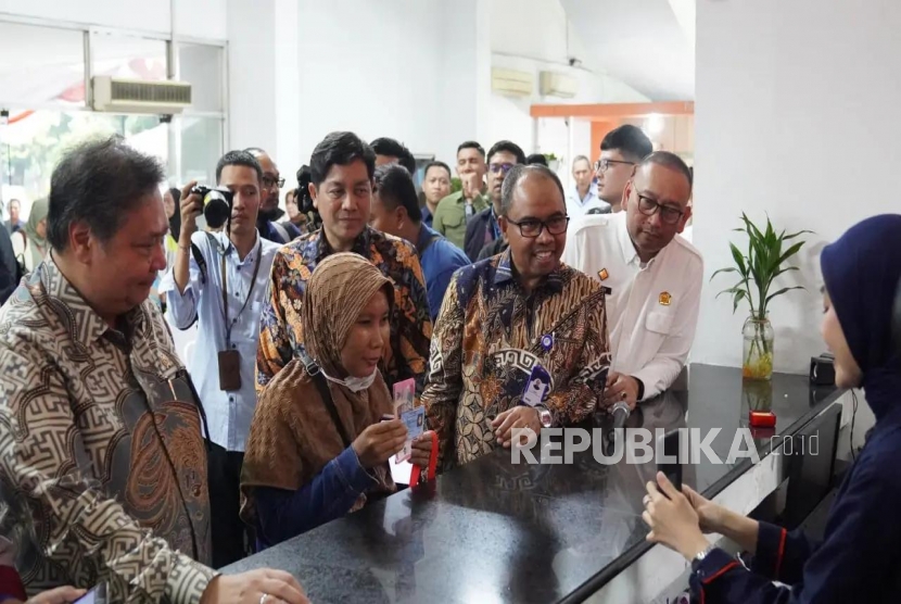 Kemensos Perkuat Penyaluran BLT Kesra 2025, 17 Juta KPM Cair Lewat PT Pos