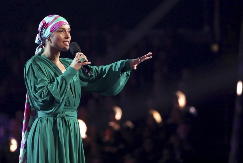 Penyanyi Alicia Keys merilis lagu baru berjudul Perfect Way To Die yang mengecam rasisme.