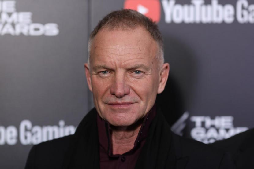 Penyanyi dan salah satu pendiri band rock The Police, Sting, menjual katalog musiknya ke Universal Music Publishing Group (UMPG). 