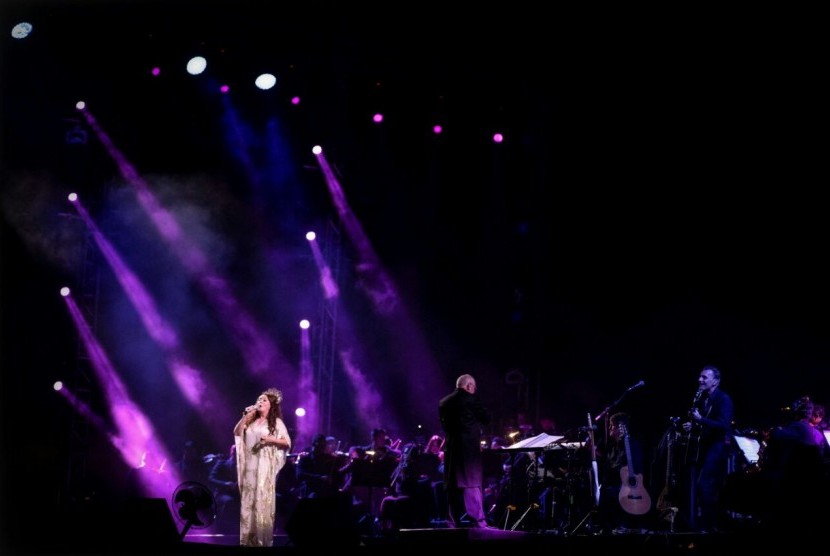 Penyanyi Inggris Sarah Brightman di panggung Prambanan Jazz, Sabtu (19/8).
