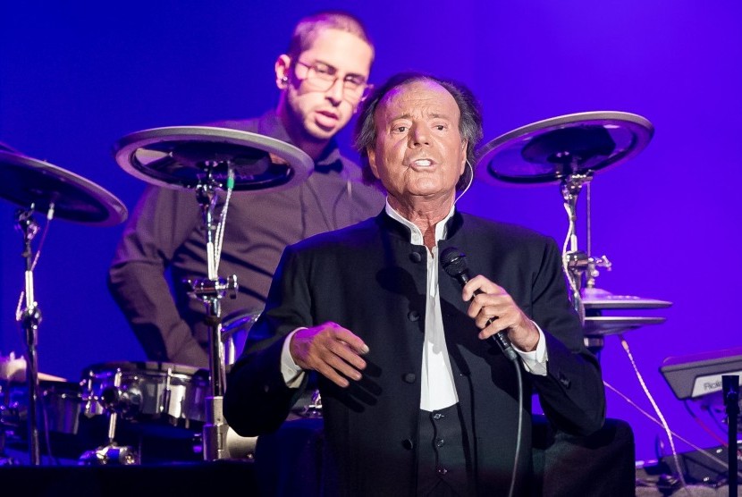 Penyanyi Julio Iglesias