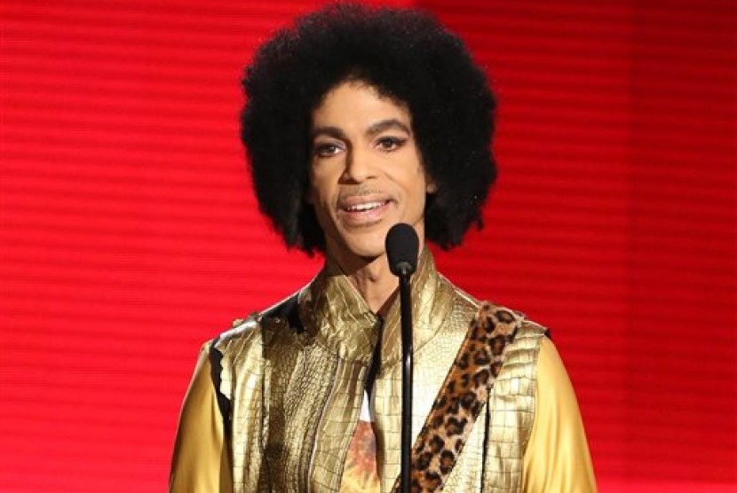 Penyanyi Prince meninggal dalam usia 57 tahun di rumahnya.