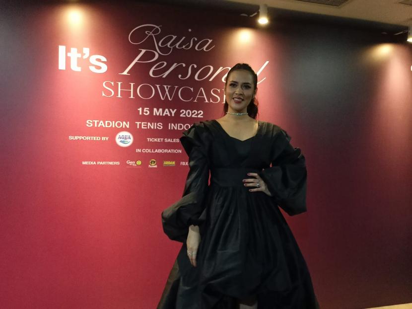 Penyanyi Raisa Andriana menggelar konferensi pers usai pertunjukan musik Raisa It's Personal Showcase