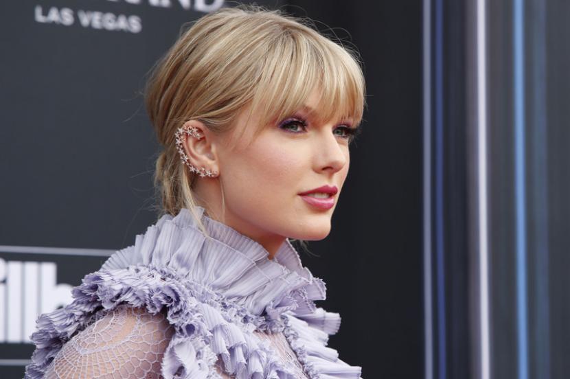 Penyanyi Taylor Swift mengizinkan salah satu lagunya dogunakan dalam iklan kampanye capres Joe Biden.