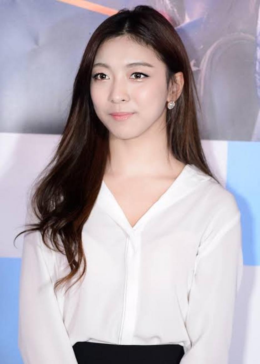 Idola K-pop, Luna, akan memulai debutnya di broadway dalam 'KPOP The Musical'.