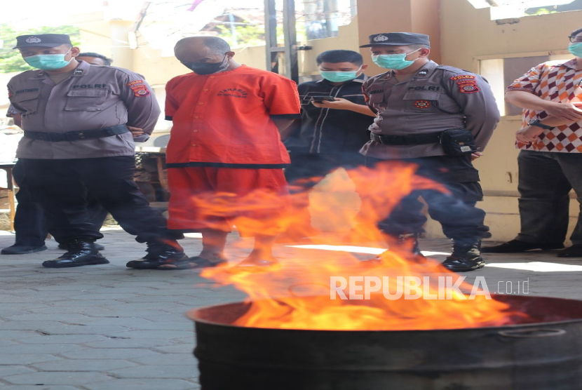 Bea Cukai dan Polda DIY Gagalkan Penyelundupan Sabu Modus Telan Terbesar Ketiga di Indonesia
