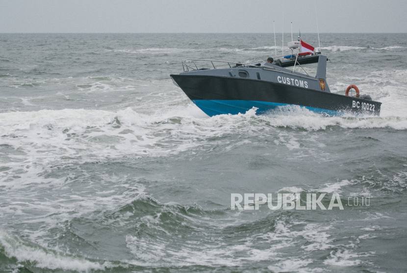 Bea Cukai Gagalkan Penyelundupan 168 Ribu batang Rokok Ilegal di Perairan Tanjung Uncang