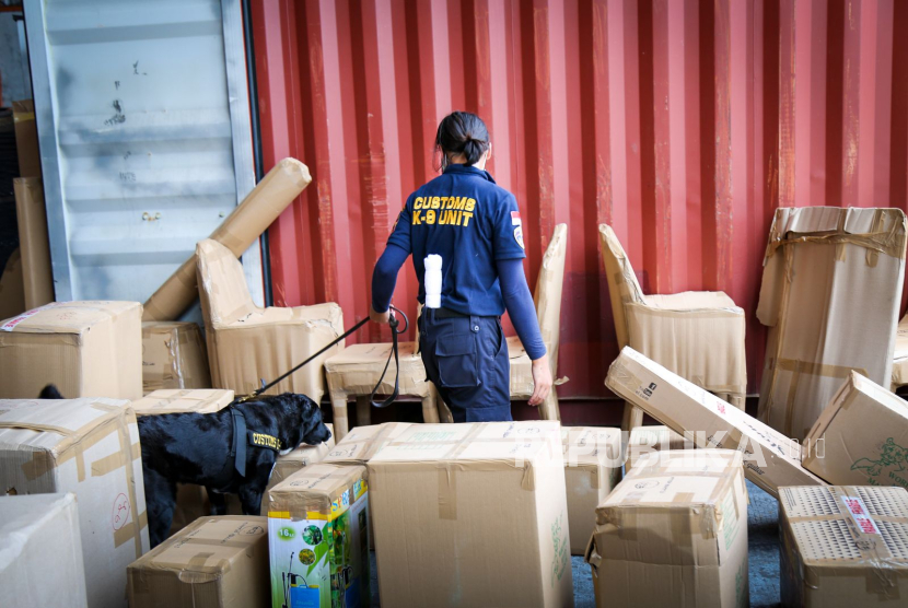 Bea Cukai Lakukan Penindakan 475 Gram Narkotika dan 96 Botol Minuman Beralkohol Ilegal di Batam