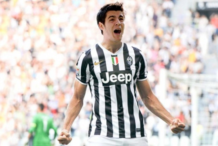 Penyerang Alvaro Morata.