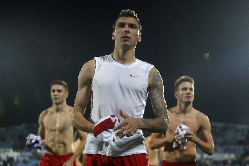 Penyerang Atletico Madrid, Mario Mandzukic.