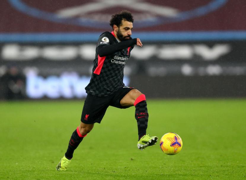 Penyerang Liverpool, Mohamed Salah mencetak dua gol saat Liverpool mengalahkan West Ham United 3-1.