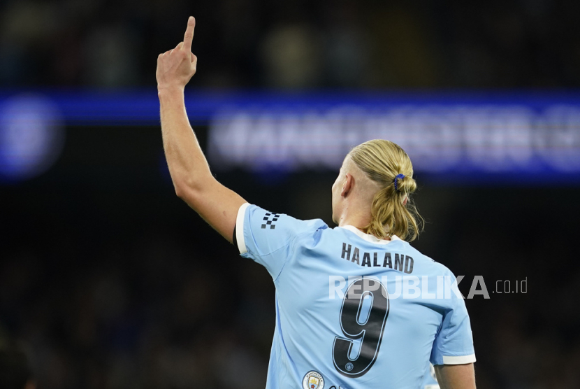 Haaland Cetak Rekor Saat Manchester City Kalahkan 10 Pemain Napoli di Liga Champions