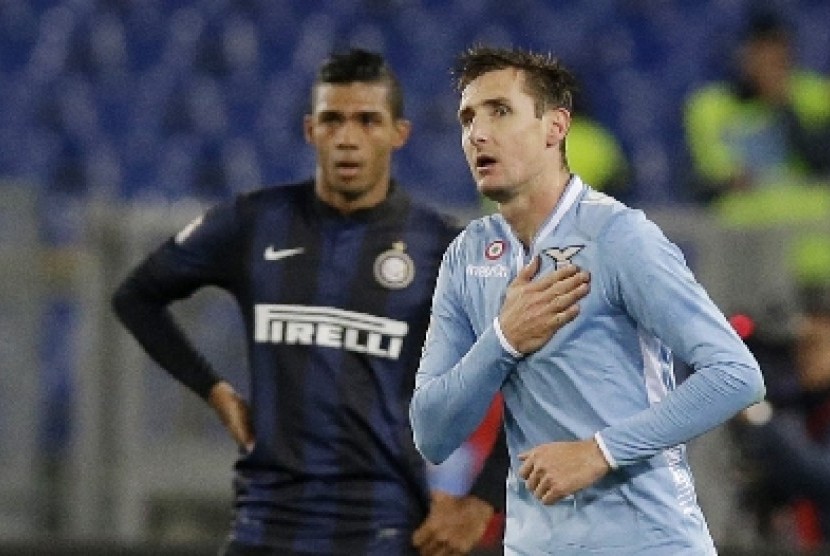 Penyerang Miroslav Klose.