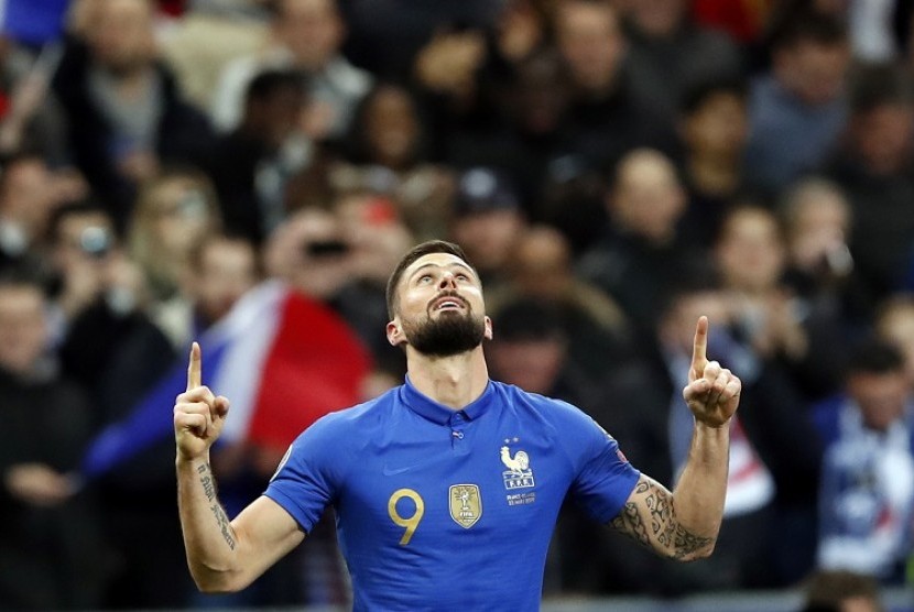 Penyerang Prancis Olivier Giroud