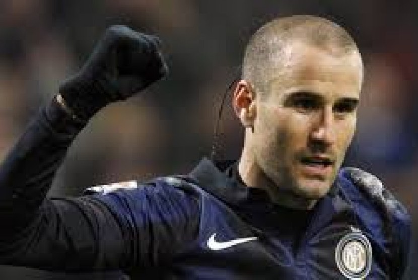 Penyerang Rodrigo Palacio penerima gaji tertinggi di Inter Milan.