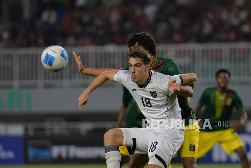 Timnas Indonesia U-22 Tahan Imbang Mali U-22, Daffa Fasya Jadi Bintang Lewat Penyelamatan Gemilang