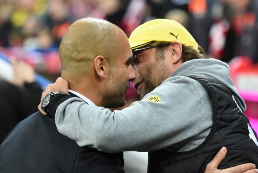 Pep Guardiola (kiri) dan Juergen Klopp saat masih berkiprah di Bundesliga Jerman.