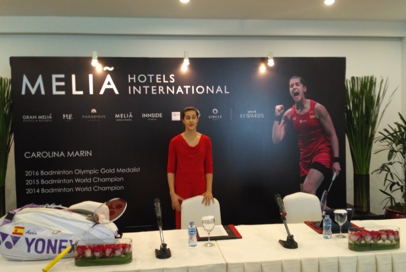Peraih emas Olimpiade 2016 asal Spanyol, Carolina Marin didapuk menjadi duta Melia Hotels International di Hotel Gran Melia Jakarta, Senin (12/6).