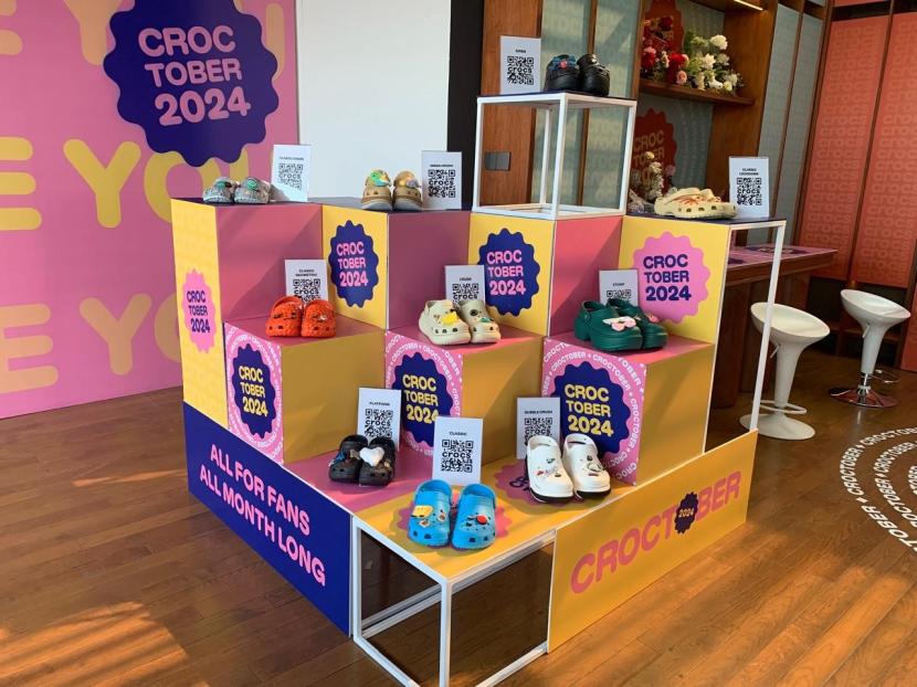 Perayaan Croctober 2024 menawarkan serangkaian aktivitas menarik bagi para penggemar Crocs. 