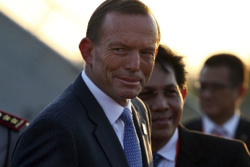 Perdana Menteri Australia Tony Abbott tiba di Bali pada 6 Oktober 2013.