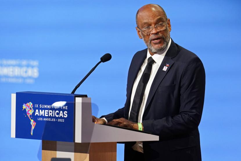Perdana Menteri Haiti Ariel Henry berbicara selama sesi pleno di KTT Amerika di Los Angeles, 10 Juni 2022. Henry mengumumkan kenaikan baru harga gas akhir pekan lalu. 