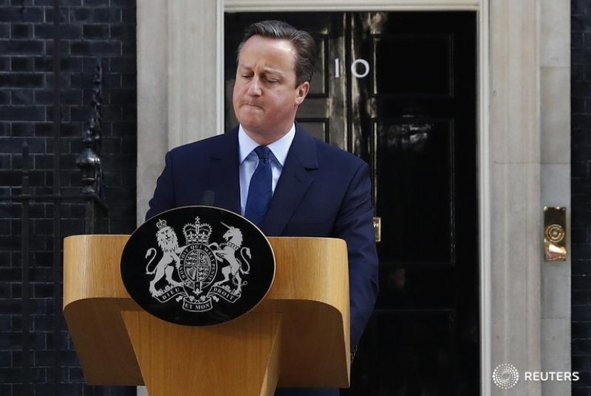 Perdana Menteri Inggris David Cameron mengumumkan pengunduran dirinya setelah publik Inggris memilih keluar dari Uni Eropa, Jumat, 24 Juni 2016.