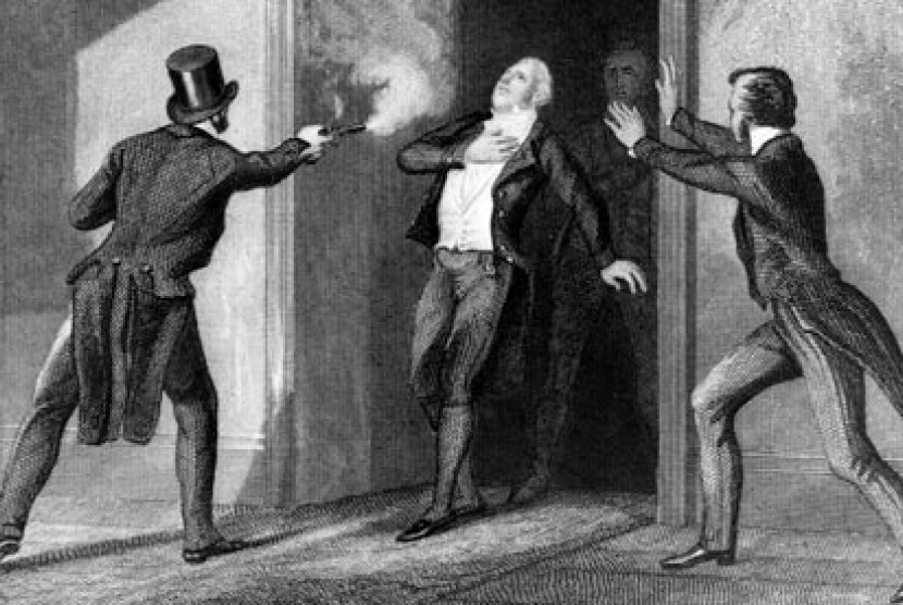 Perdana Menteri Inggris pada 11 Mei 1809 Spencer Perceval ditembak mati oleh pengusaha gila John Bellingham di lobi House of Commons, London. 