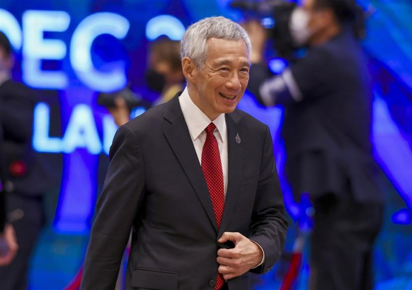  Perdana Menteri Singapura Lee Hsien Loong menghadiri Dialog Informal Pemimpin APEC dengan Para Tamu selama KTT Kerja Sama Ekonomi Asia-Pasifik (APEC) 2022, di Bangkok, Thailand, 18 November 2022. Perekonomian Singapura mampu tumbuh 3,8 persen pada 2022.