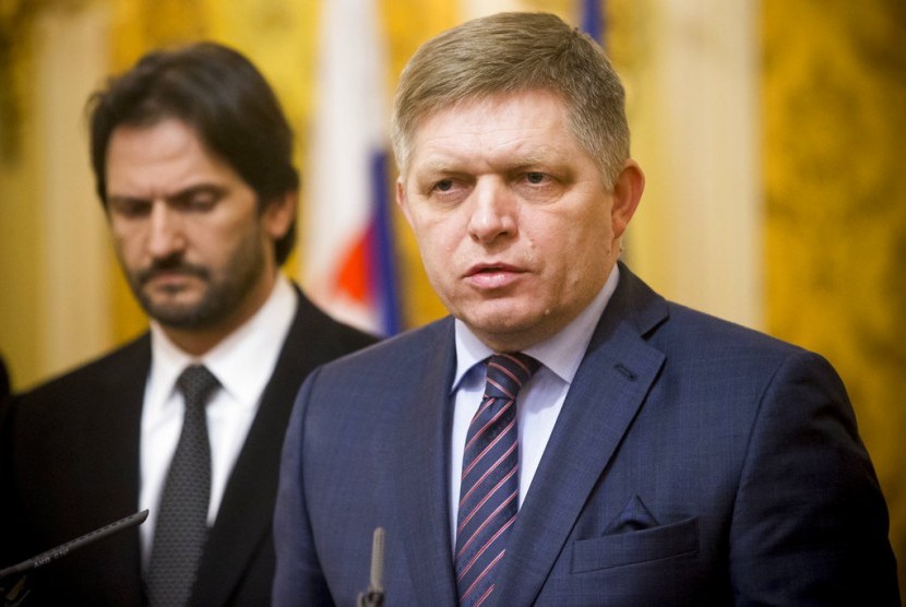 Perdana Menteri Slowakia Robert Fico memberikan keterangan pers setelah pecahnya protes pascakematian jurnalis Jan Kuciak.