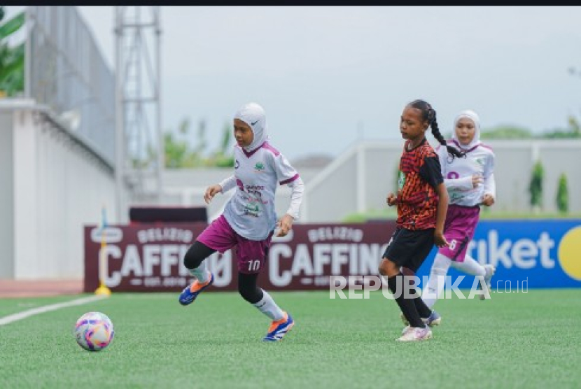 Ini Dua Sekolah yang Raih Juara Milklife Soccer Challenge - Kudus 2025