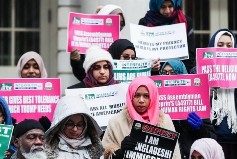 Perempuan di New York memperingati Hari Hijab Sedunia