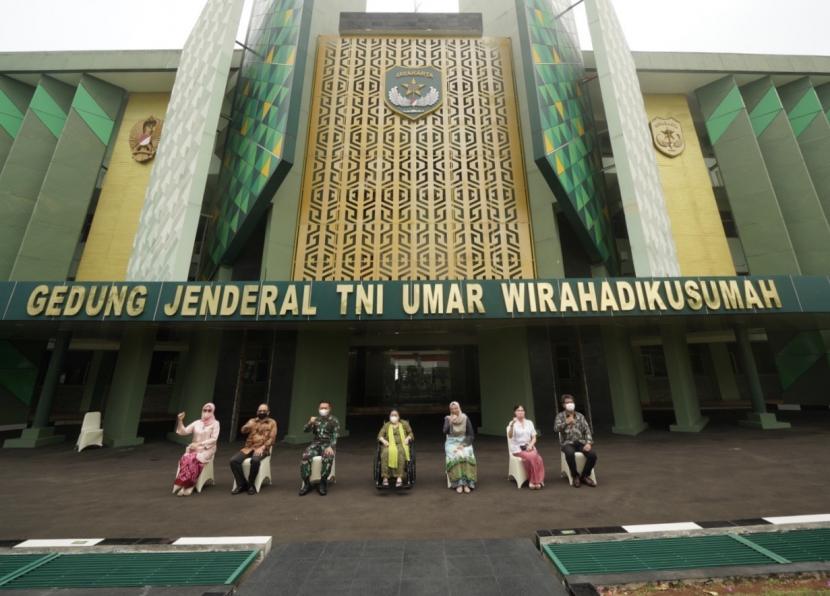   Peresmian Gedung Jenderal Umar Wirahadikusumah di Makodam Jaya, Cililitan, Jaktim, Jumat (3/10).