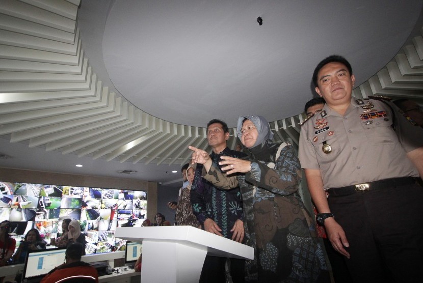 Peresmian Mal Layanan Publik di Kota Surabaya.