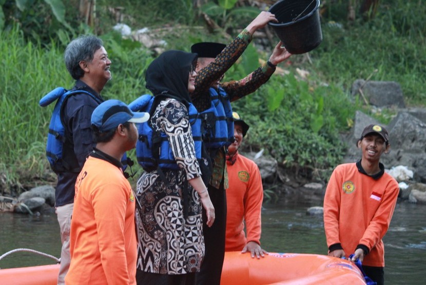 Peresmian sekolah sungai PP Muhammadiyah