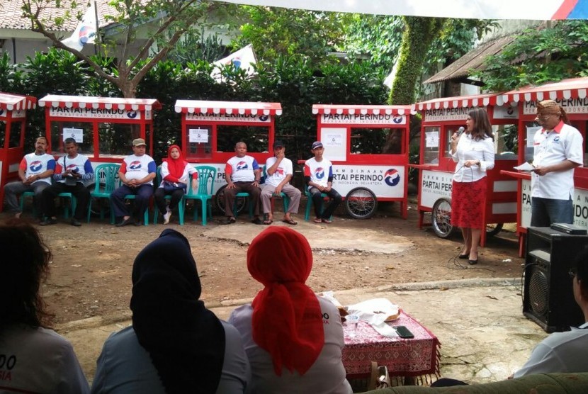 Perindo menyiapkan 500 gerobak UMKM gratis di Bogor, Rabu (6/9).