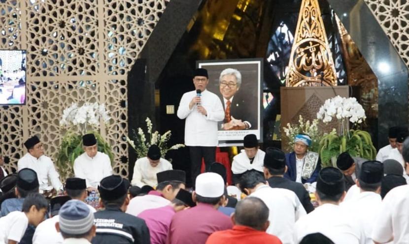 peringatan hari kelahiran H.M Taufiq Kiemas di Masjid At Taufiq, Lenteng Agung, Jakarta, Sabtu (31/12/2022).