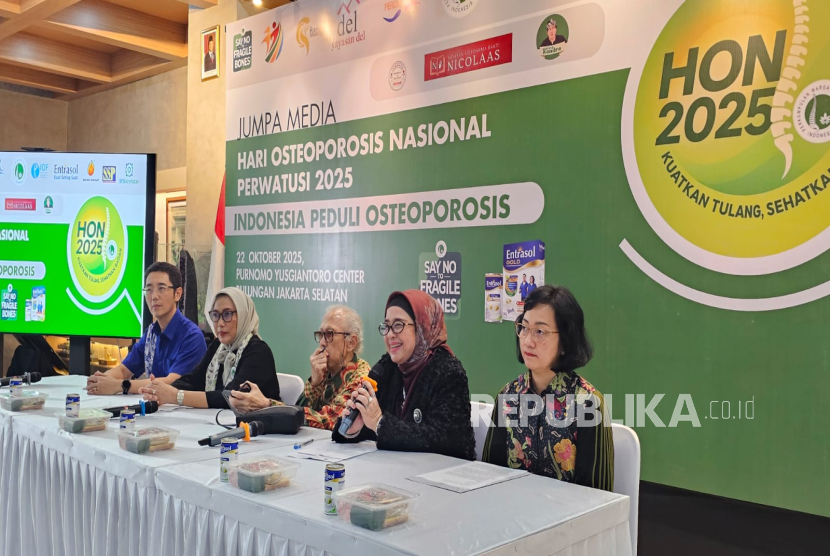 Perwatusi dan Mitra Dorong Gerakan Nasional Peduli Tulang Sehat di Hari Osteoporosis Nasional 2025